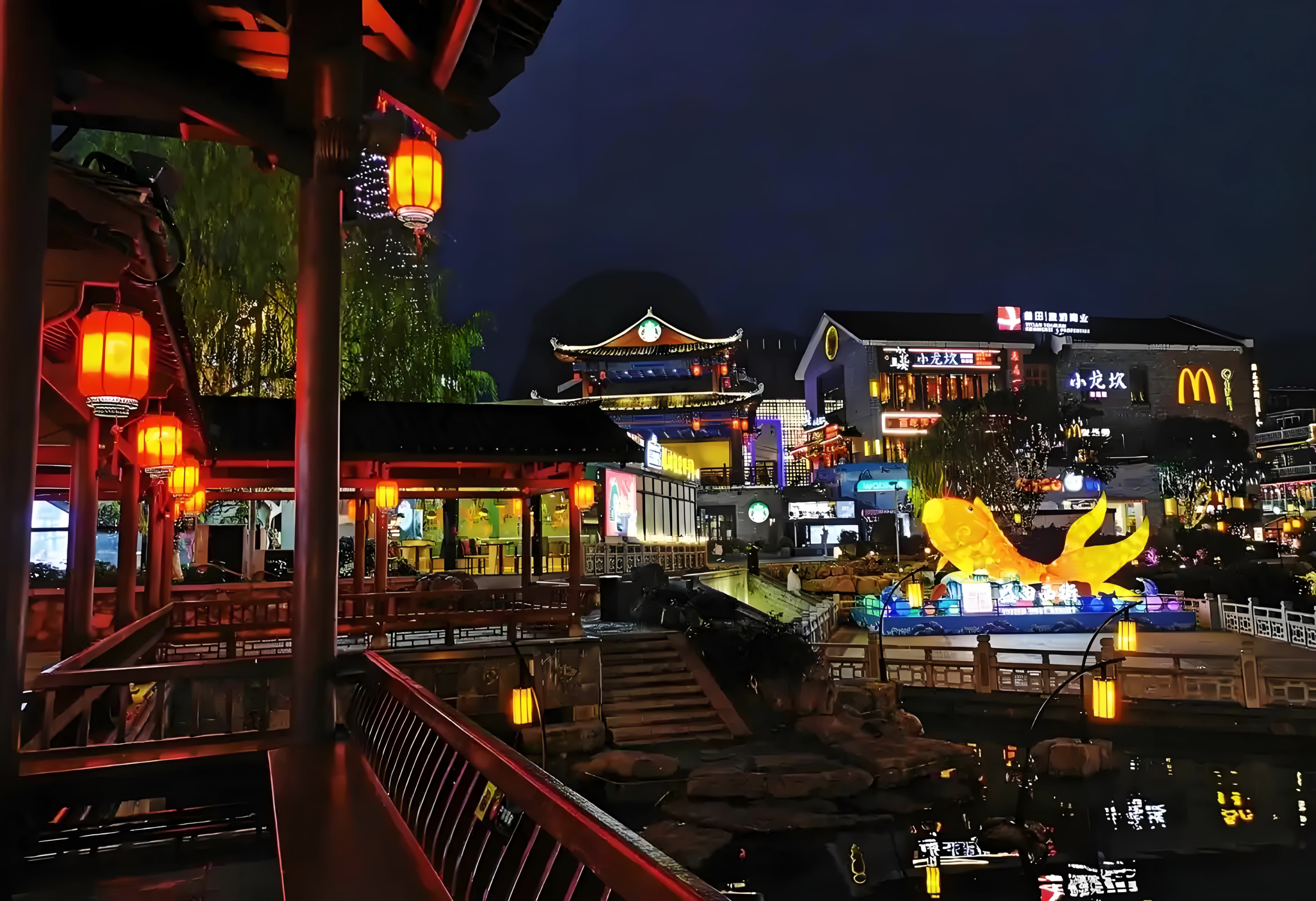 阳朔西街